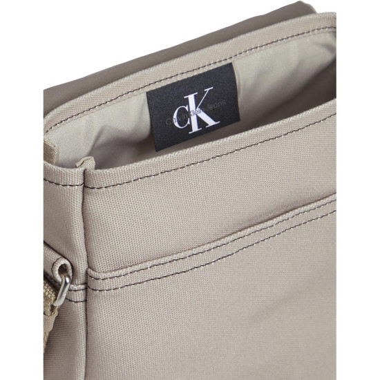 Calvin Klein Τσαντάκι ώμου Workwear UT Flap Reporter